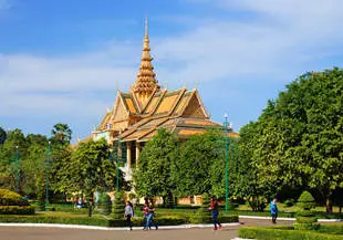 5-day Phnom Penh to Siem Reap Tour