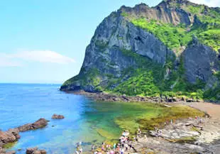 6-day Classical Korea Tour from Seoul to Jeju Island