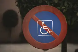 Top 5 Tips for Specially-Abled Seniors to Travel to China