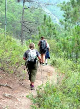 Cheap China Train Tour for Young Adventurers