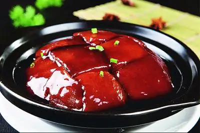 A Food Tour of Hangzhou: 14 Famous Local Specialty Dishes