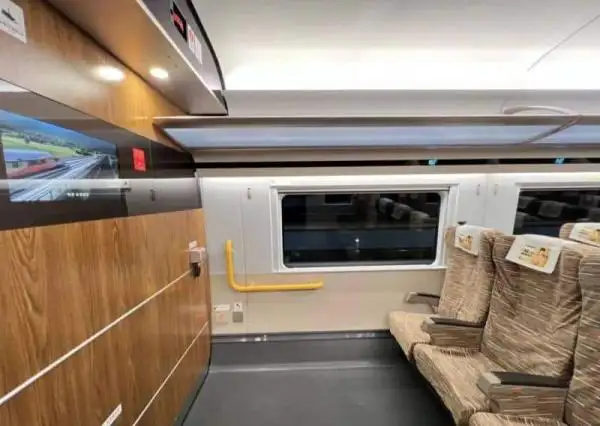 Accessible seats on China Fuxing high-speed train