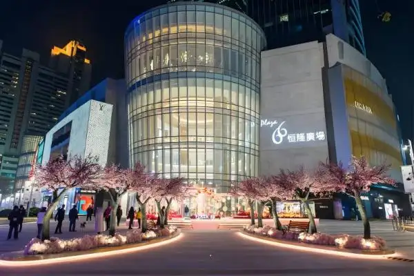 Shopping in Shanghai