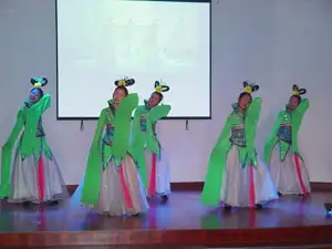 Performance,East King