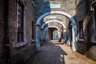 One day trip in Shanghai for classci cultural sights