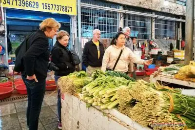 11-day Real China Discovery from Ancient Fantasy to Modern Tale