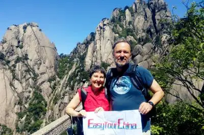 Huangshan Highlights Tour