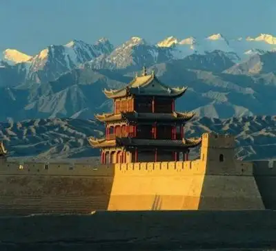 2-Day Jiayuguan Tour: Hanging Great Wall & Silk Road History