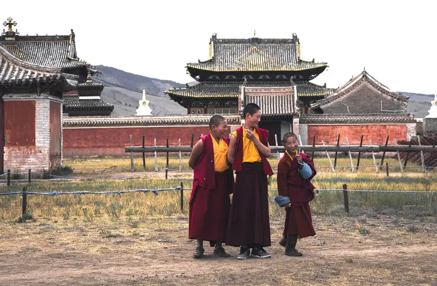 Monks in Erdenezuu Monastery