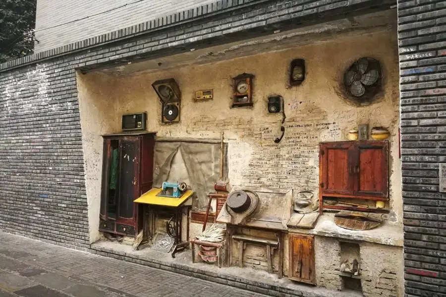 the brick culture wall at Kuanzhai Alley