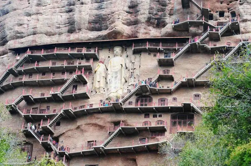 Tour Maijishan Grottoes