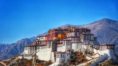 13 Days Essential China Group Tour with Lhasa & Chengdu Pandas
