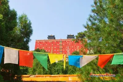 2-day Chengde Essence Tour