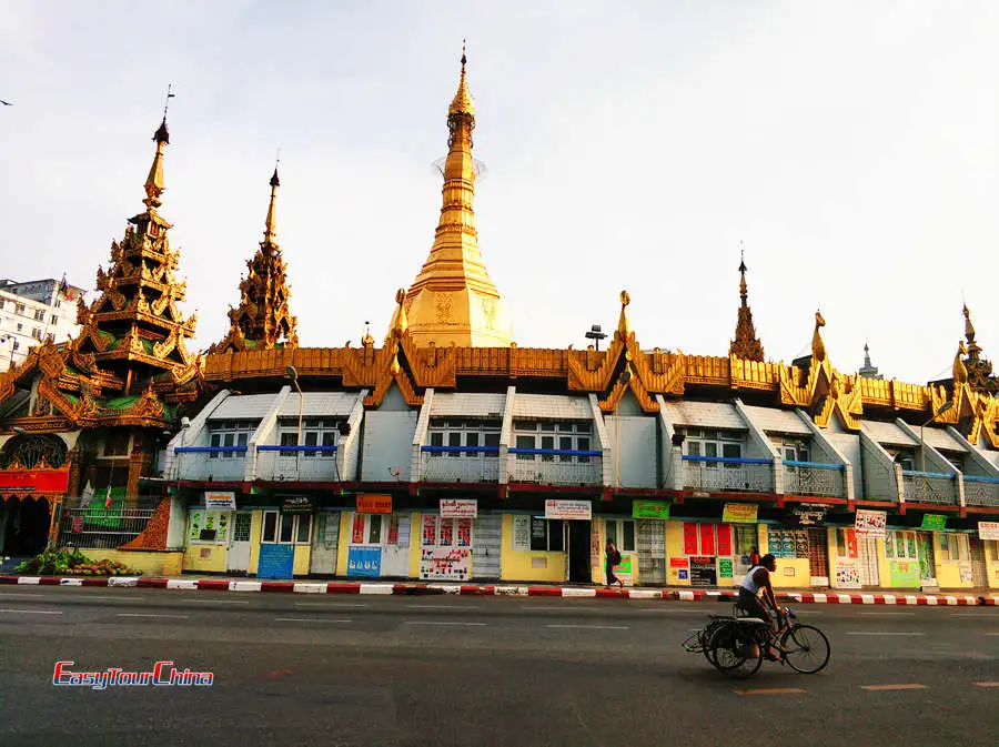 Sule Paya stupa