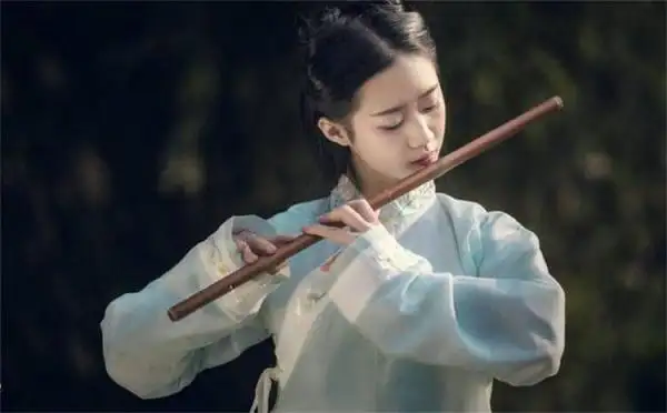 Traditional Chinese Clothing - hanfu