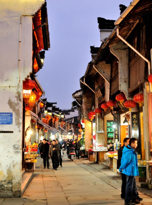 Tunxi Old Street night view