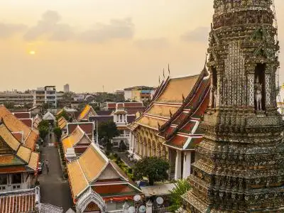 Asia Highlight Tour from Ancient Kingdom to Beach Resort