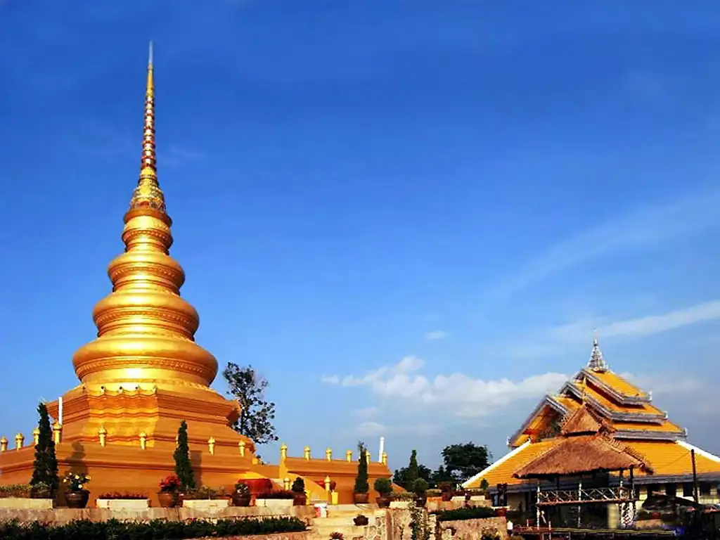 Wat Traimit