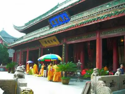 Zhengzhou Kaifeng Tour