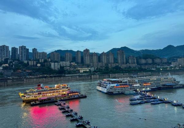 Chongqing Chaotianmen Pier