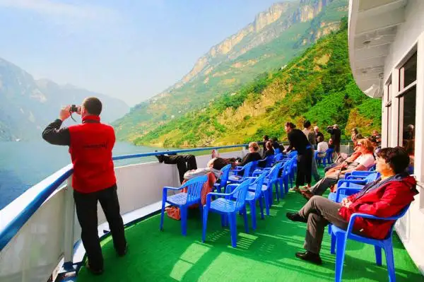 Embark Yangtze Cruise ship