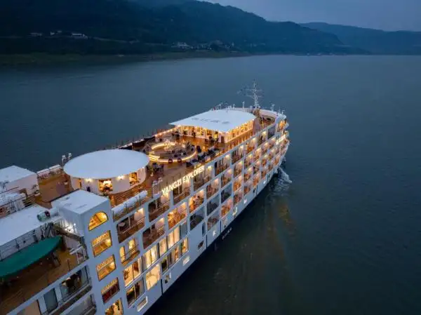 Yangzi Explorer Fleet