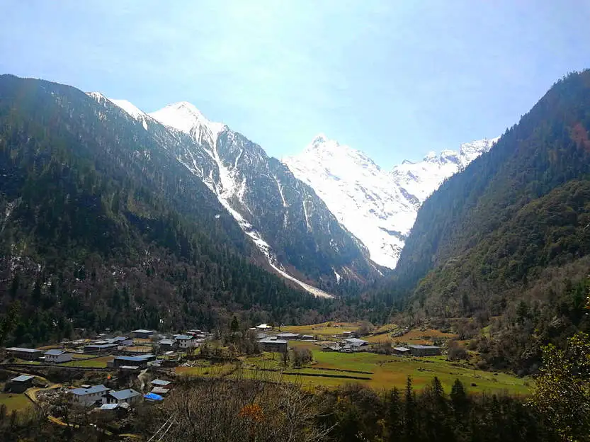 Yubeng Village Trekking Trip to View Meili Snow Mountain