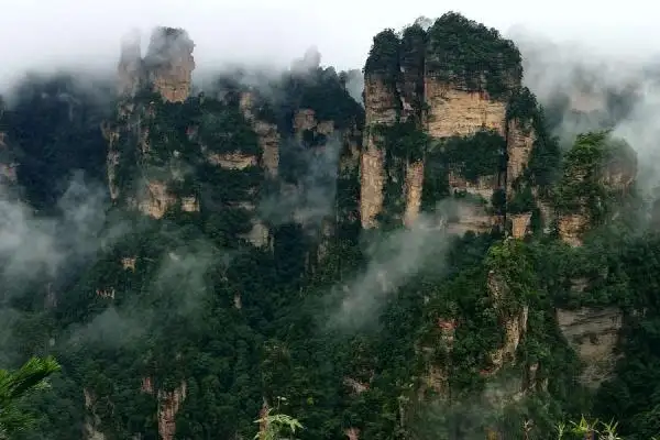 China Avatar Mountains in Zhangjiajie