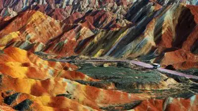 20-day China Silk Road Train Tour